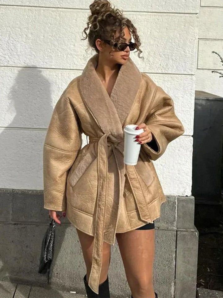 Płaszcz Zimowy Damski Oversized Teddy | Krotki