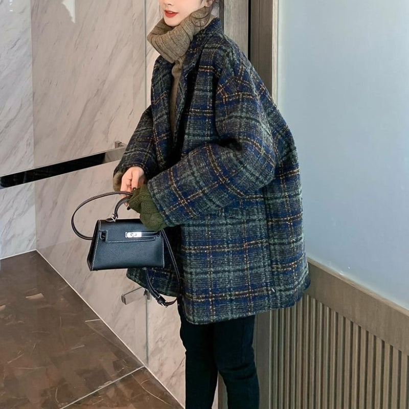 Płaszcz Zimowy Damski Oversized w Guzikami | Krate