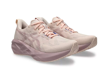 Asics Novablast 5 Dame Løbesko